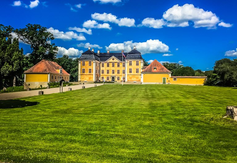 Christinehof Slott, Sweden